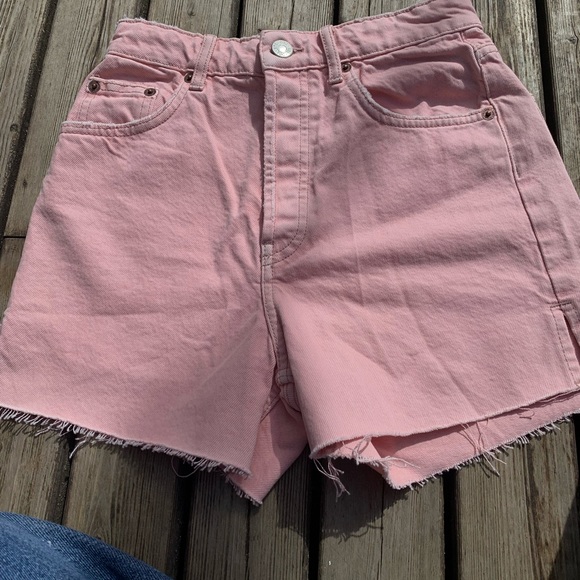 Zara Pink High Rise Shorts - Picture 2 of 9